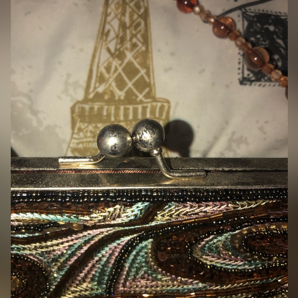 ✨Small Purse✨ - Picture 2 of 5